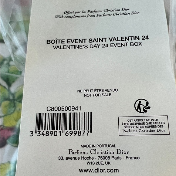 CHRISTIAN DIOR GIFT BOX NWT & DIOR SHOP BAG - Picture 9 of 10